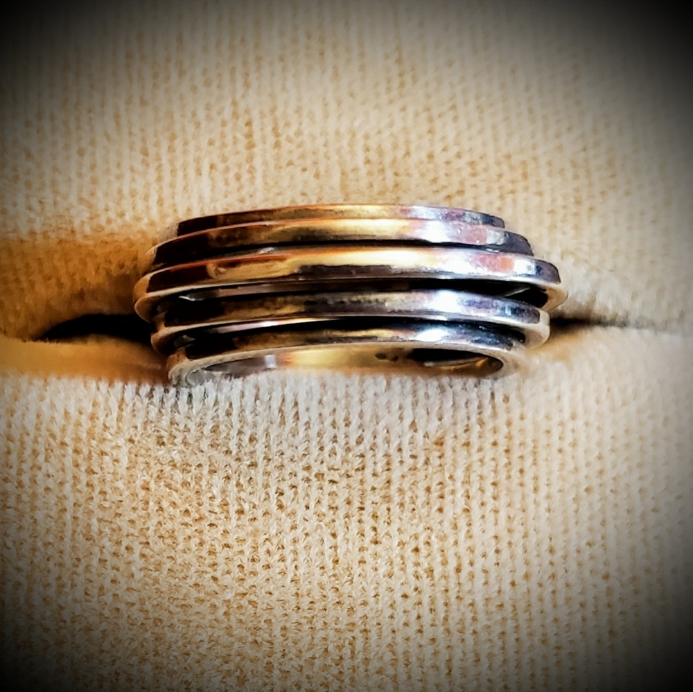 UNIQUE STERLING RING - Picture 3 of 4